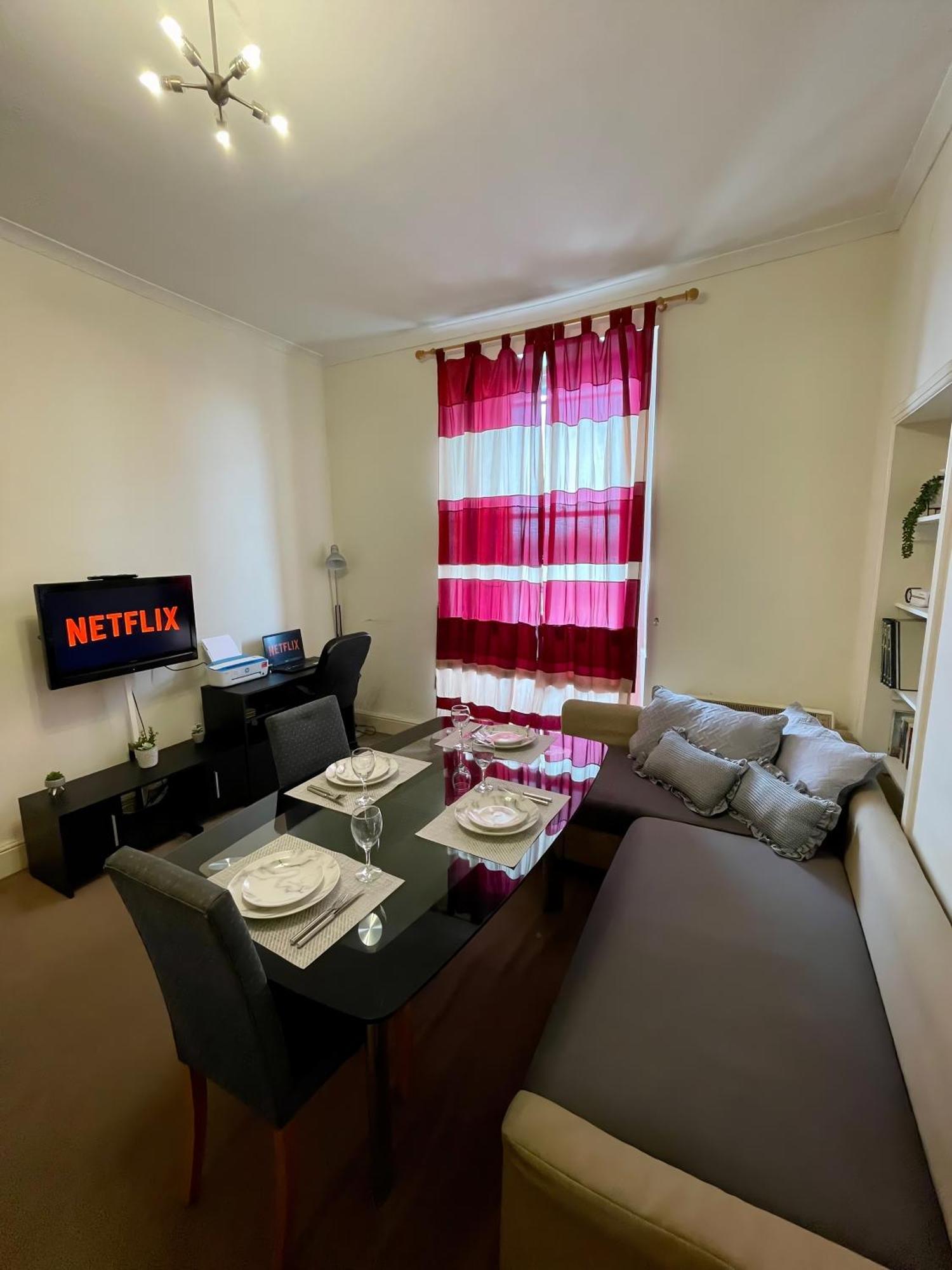Comfy 2 Bedroom Flat Near Edinburgh City Center Εξωτερικό φωτογραφία